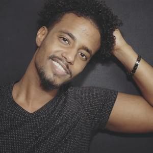 Meet your Posher, Taha